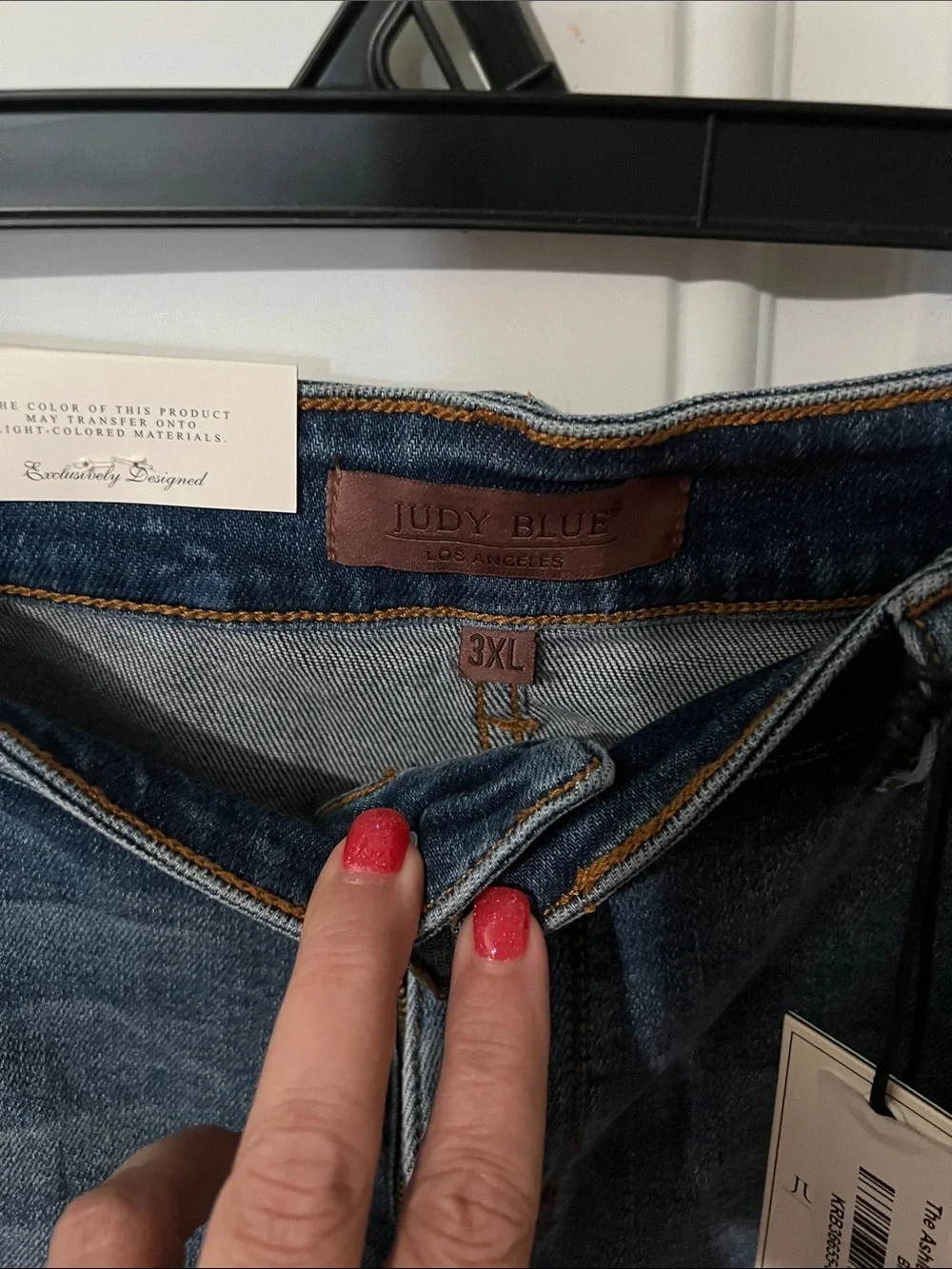 New 3X Judy Blue Dark Indigo High-Rise Jeans with Leather Patch - Picture 2 of 5